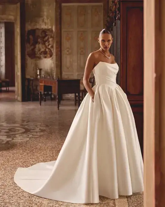 Simple Wedding Dresses That Make a Statement Image